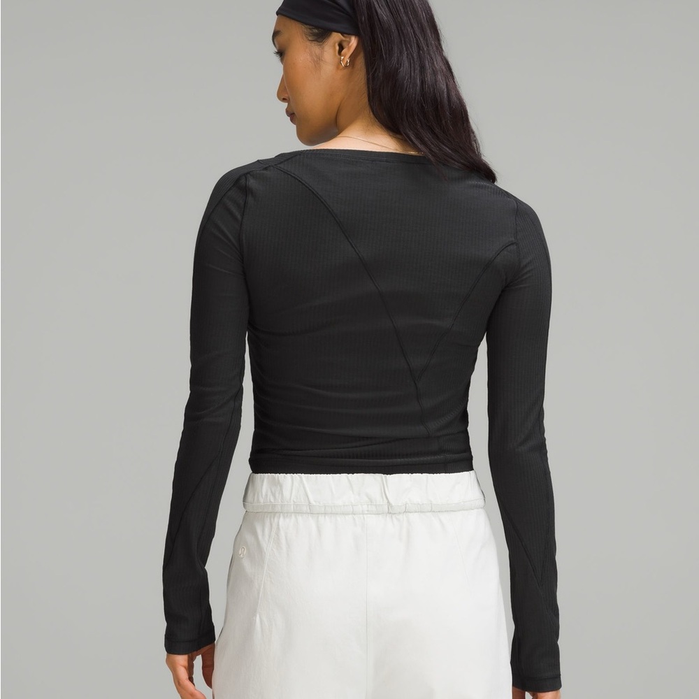 Lululemon Black Long Sleeve Top - Picture 4 of 6